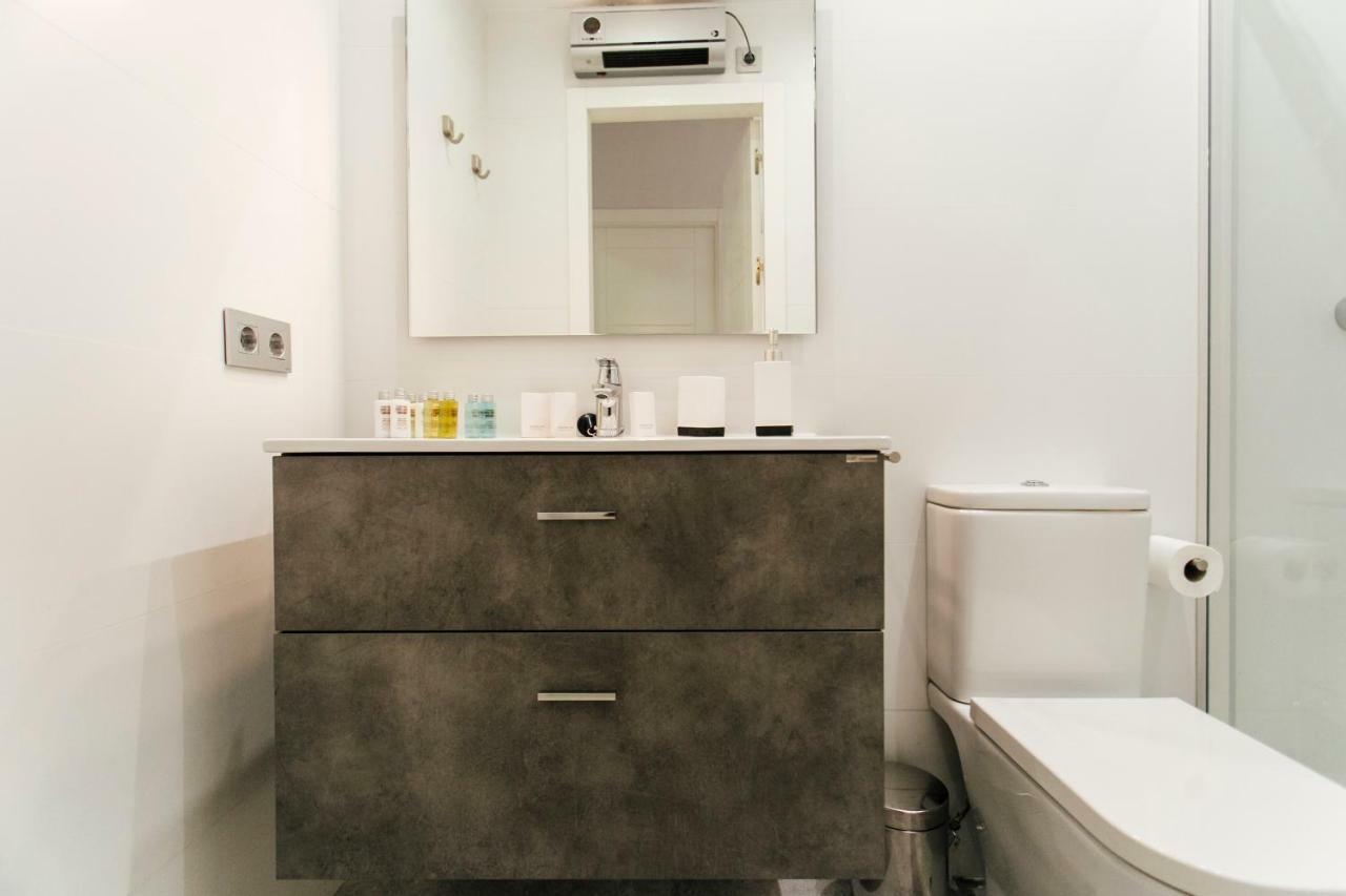 Minimalism And Modern- 2Bd 1Bth- Las Setas Σεβίλλη Εξωτερικό φωτογραφία